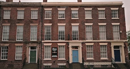 The Georgian Town House Hotel