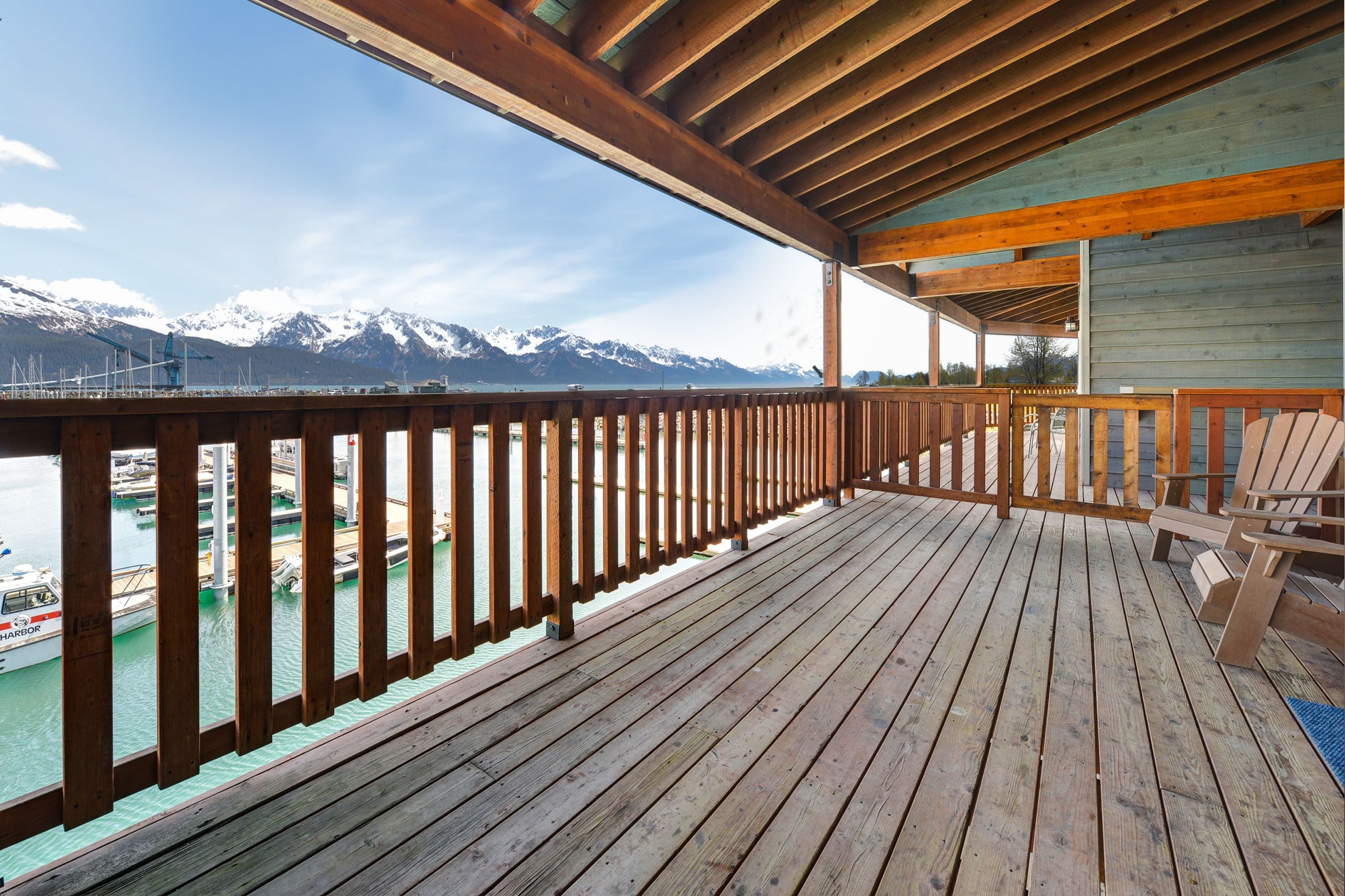 Executive Suite, 1 Bedroom, Marina View, Oceanfront | Terrace/patio