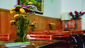 Desayuno continental gratuito y diario