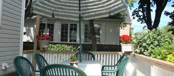 Downtown Bed And Breakfast