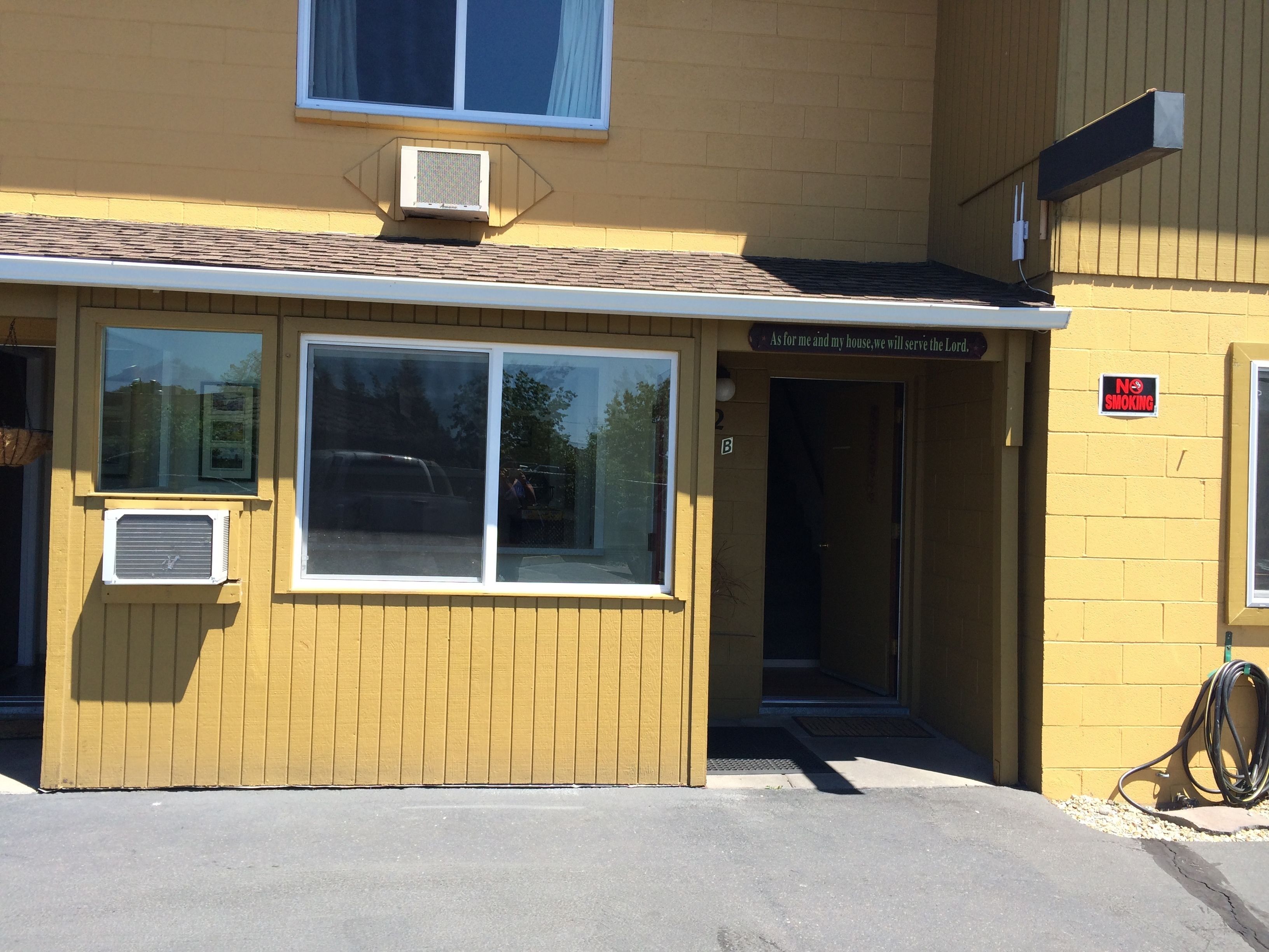 المنشأة من الخارج