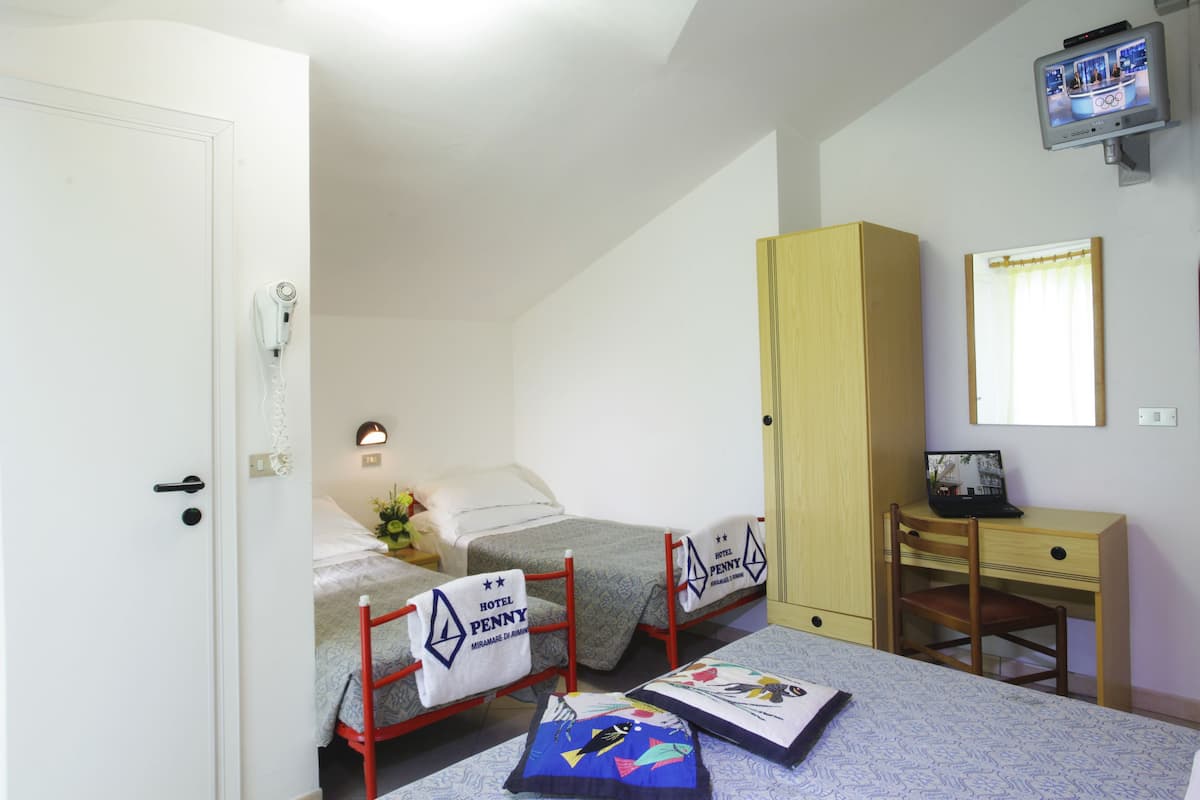 Room | In-room safe, desk, WiFi (free), bed sheets