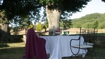 Se sirven desayunos y cenas