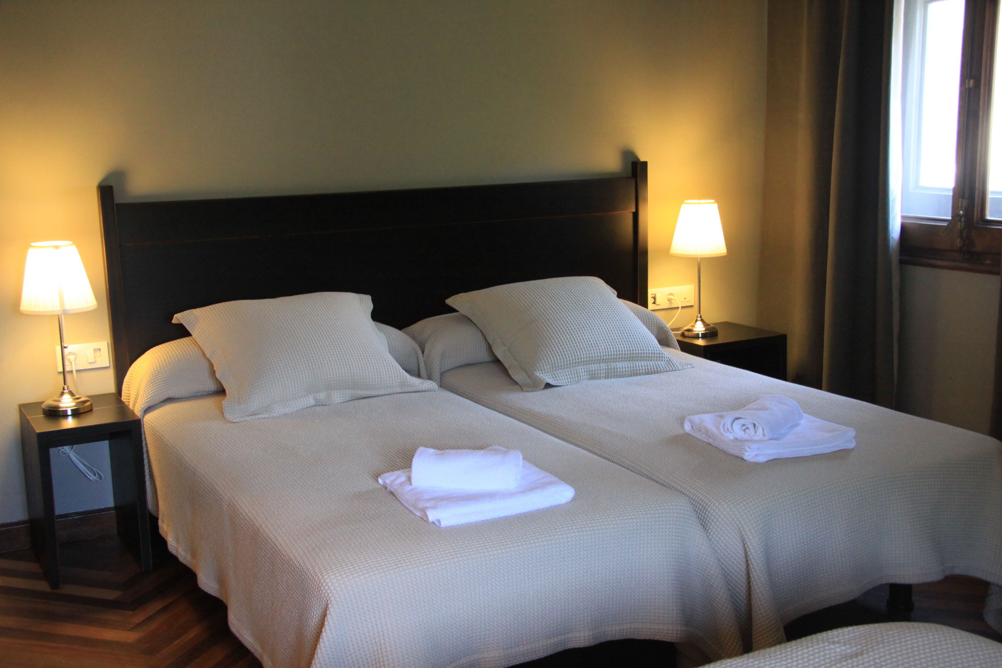 Phòng dành cho gia đình | Bàn, màn/rèm cản sáng, truy cập Internet không dây miễn phí 