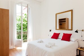 4 bedrooms, individually decorated, individually furnished