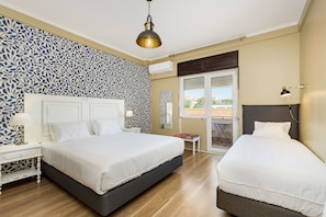 Suite Supérieure, salle de bains privée (Triple)