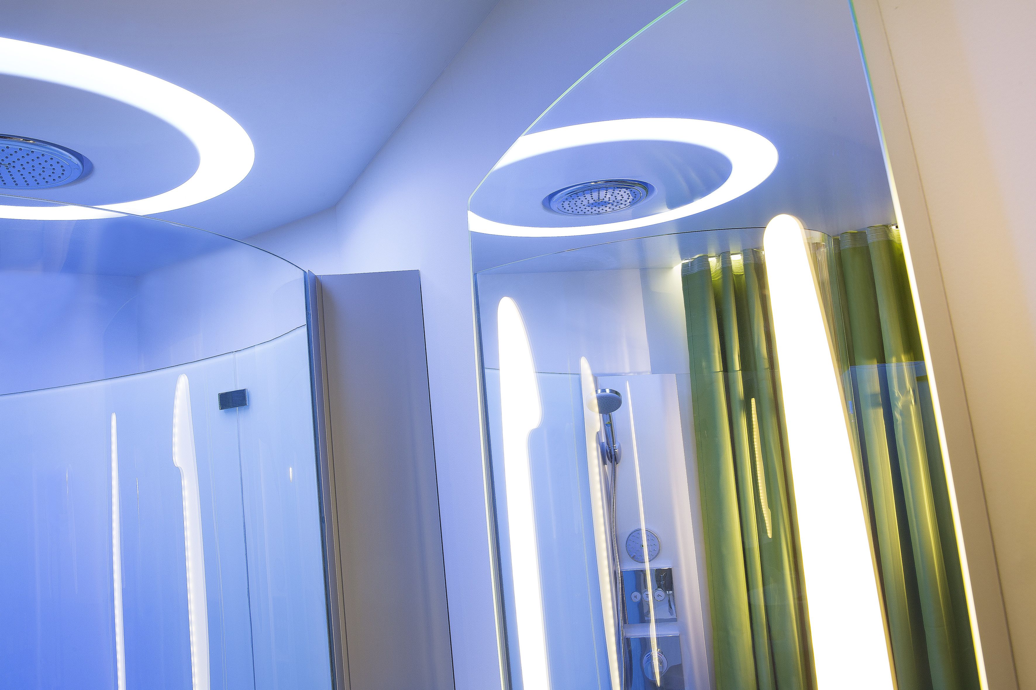 single room | bathroom | shower, free toiletries, hair dryer, towels