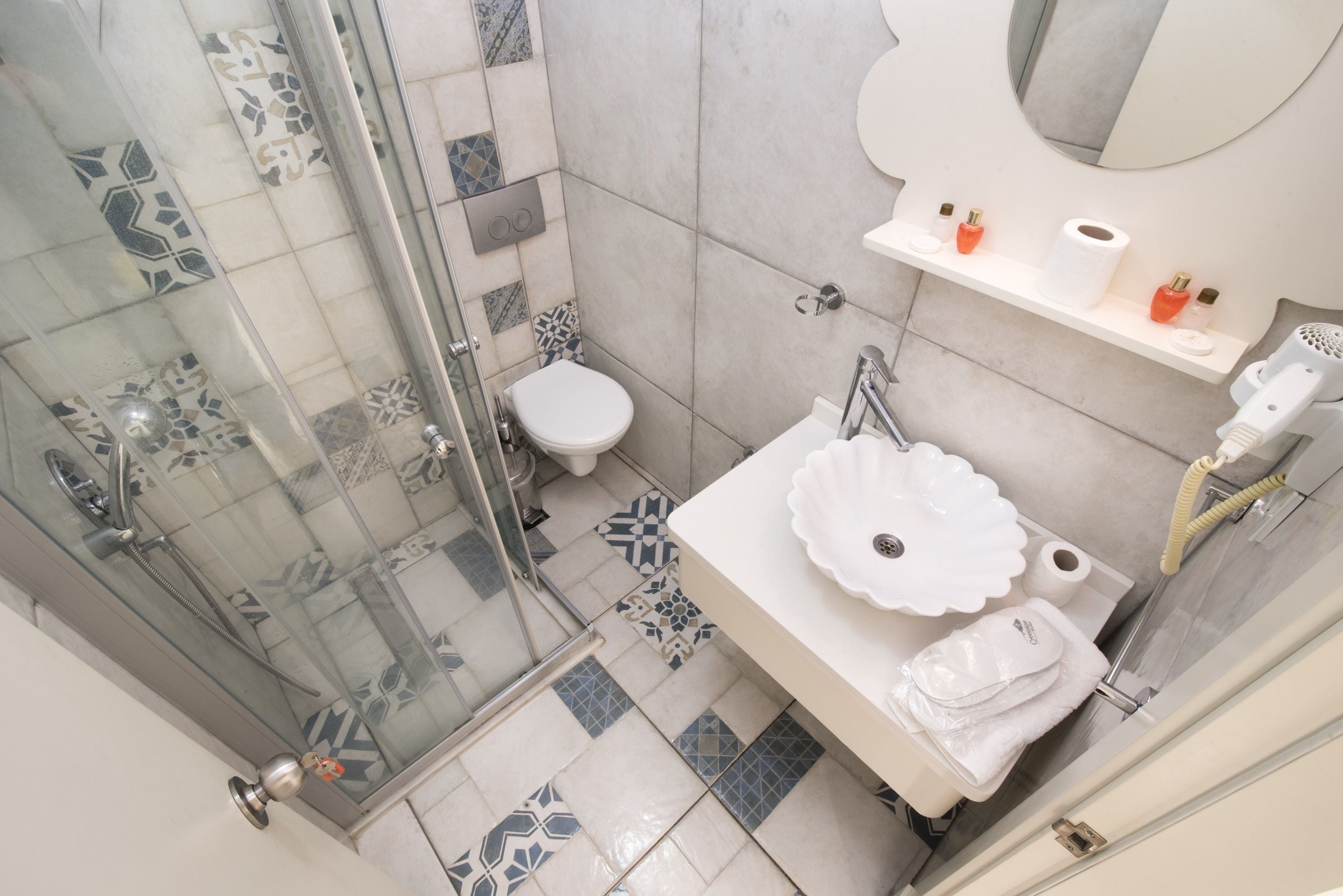 room, jetted tub, sea view | bathroom | shower, free toiletries, hair dryer, slippers