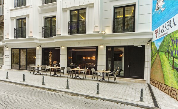 Majoituspaikan julkisivu