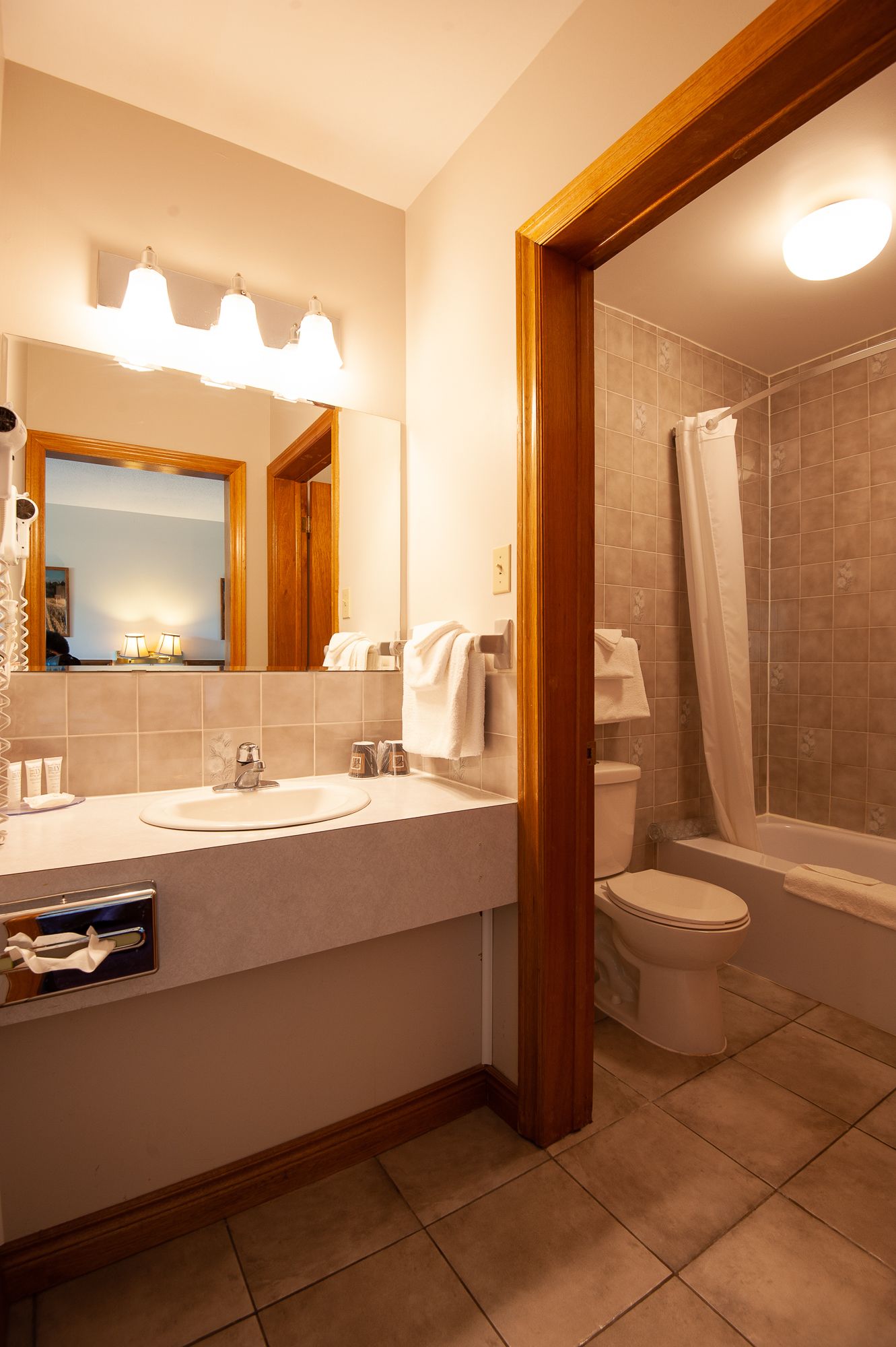 Classic Room, 2 Queen Beds | Bathroom | Combined shower/bathtub, free toiletries, hair dryer, towels