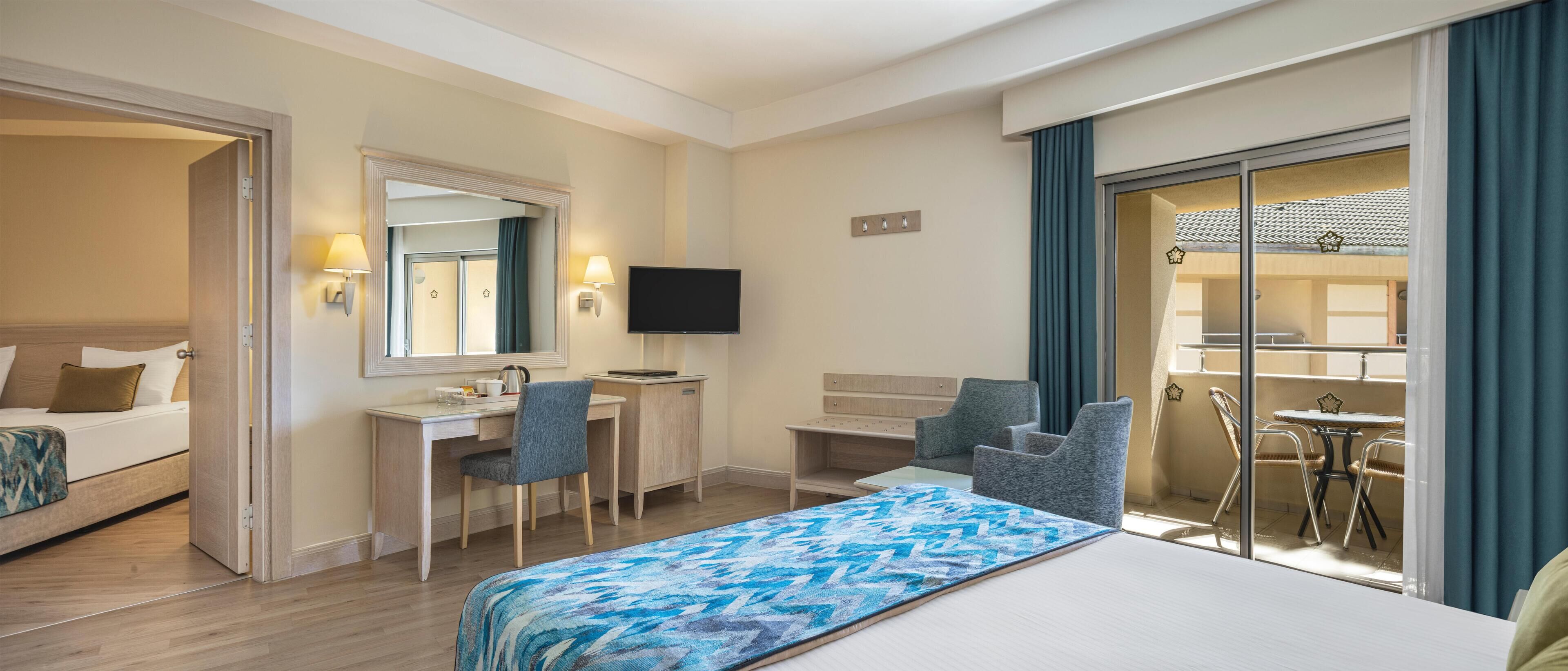 Chambre Familiale, 2 chambres (Triple) | Literie de qualité supérieure, articles gratuits dans le mini-bar