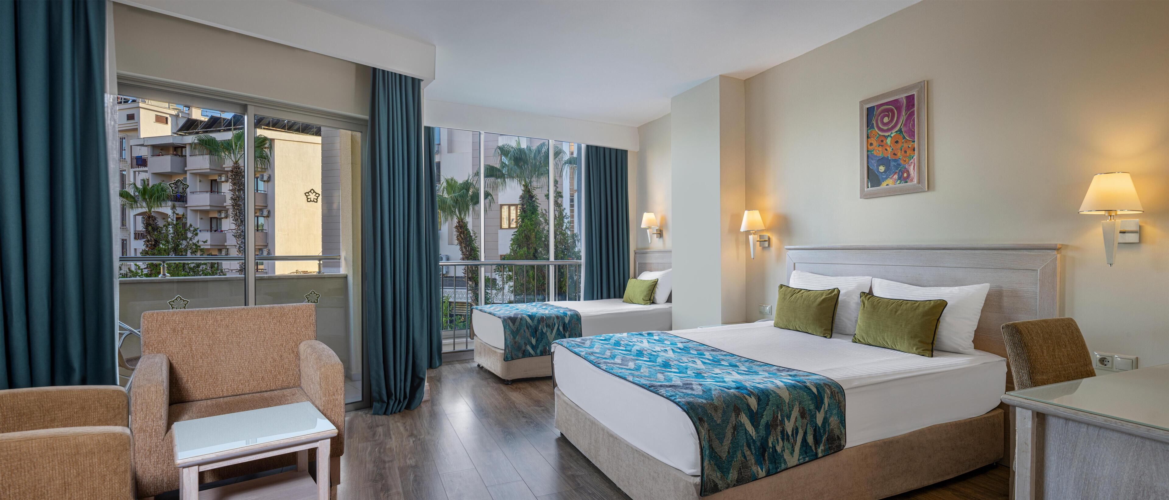 Chambre Familiale, 1 chambre (Triple) | Literie de qualité supérieure, articles gratuits dans le mini-bar