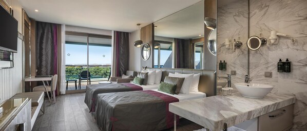 Minibar, in-room safe, desk, soundproofing - Side Star Elegance Hotel - Ultra All Inclusive (Manavgat)