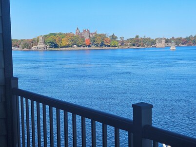 Capt. Thomson's Resort