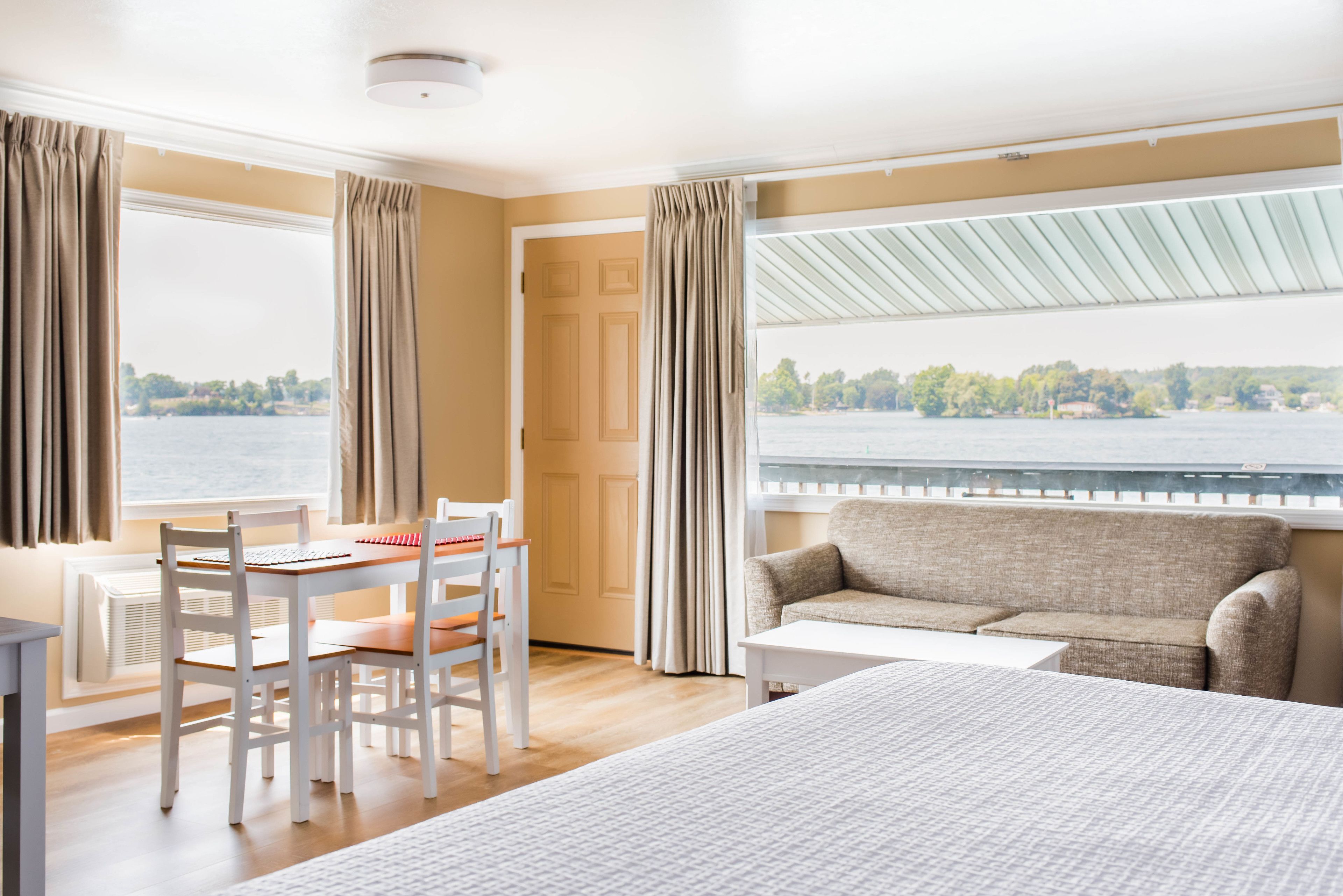 Two Bedroom Efficiency with a Private Balcony, Castle View, on the Main Channel | Vista desde la habitación