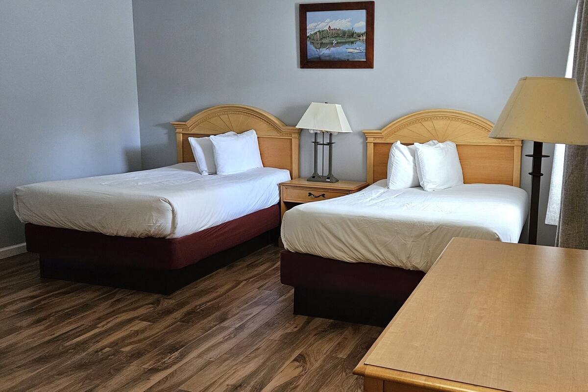 Phòng Tiêu chuẩn, 1 phòng ngủ, phù hợp cho người khuyết tật, tầng trệt | Bộ đồ giường cao cấp, khu vực làm việc phù hợp cho laptop 