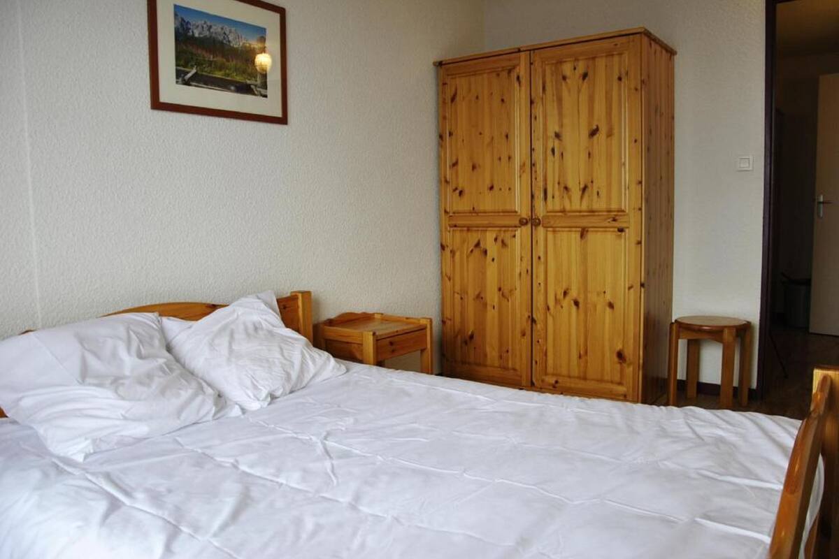 apartment, 2 bedrooms | bed sheets