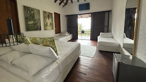 Standard-Vierbettzimmer