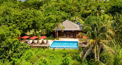 Hotel Acantilado de La Tierra by On vacation