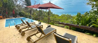 Hotel Acantilado de La Tierra by On vacation