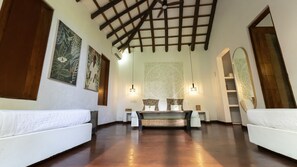 Standard Quadruple Room | Bed sheets - Hotel Acantilado de La Tierra by On vacation (San Andrés)