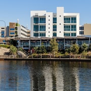 Mercure Sunshine Coast Kawana Waters