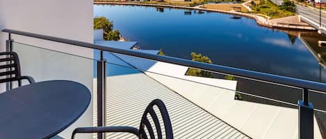 Suite Supérieure, 1 trÚs grand lit | 1 chambre, literie de qualité supérieure