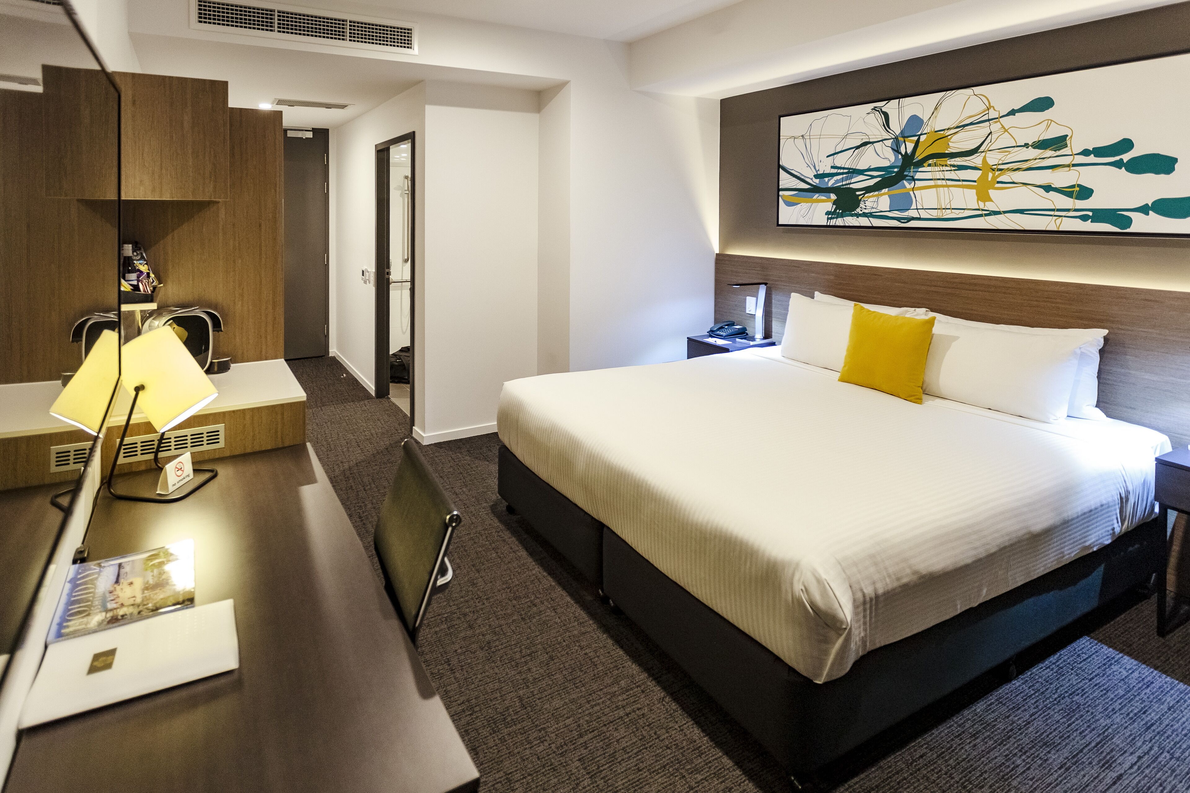 special access king room | living area | led tv