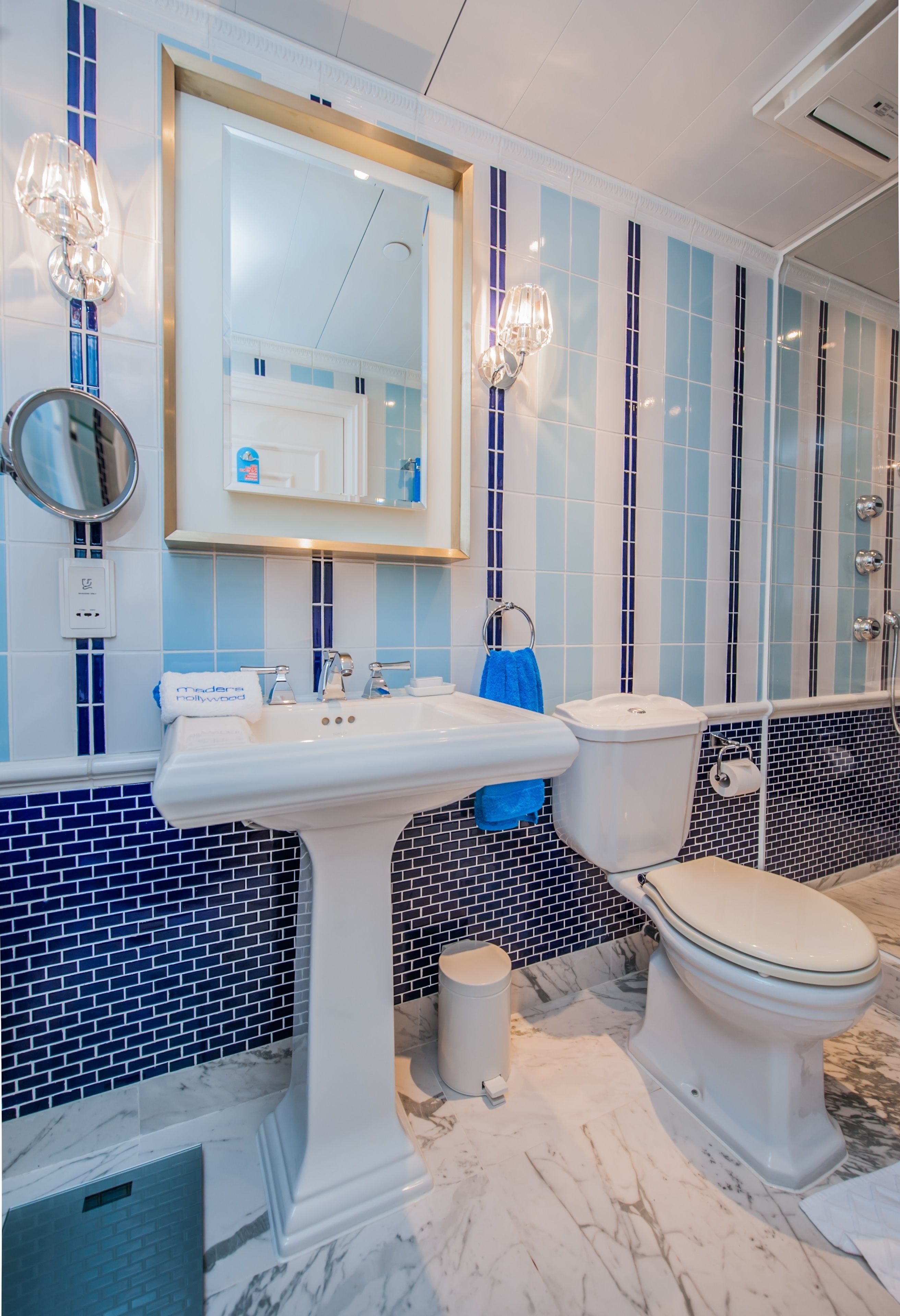 shower, free toiletries, hair dryer, slippers