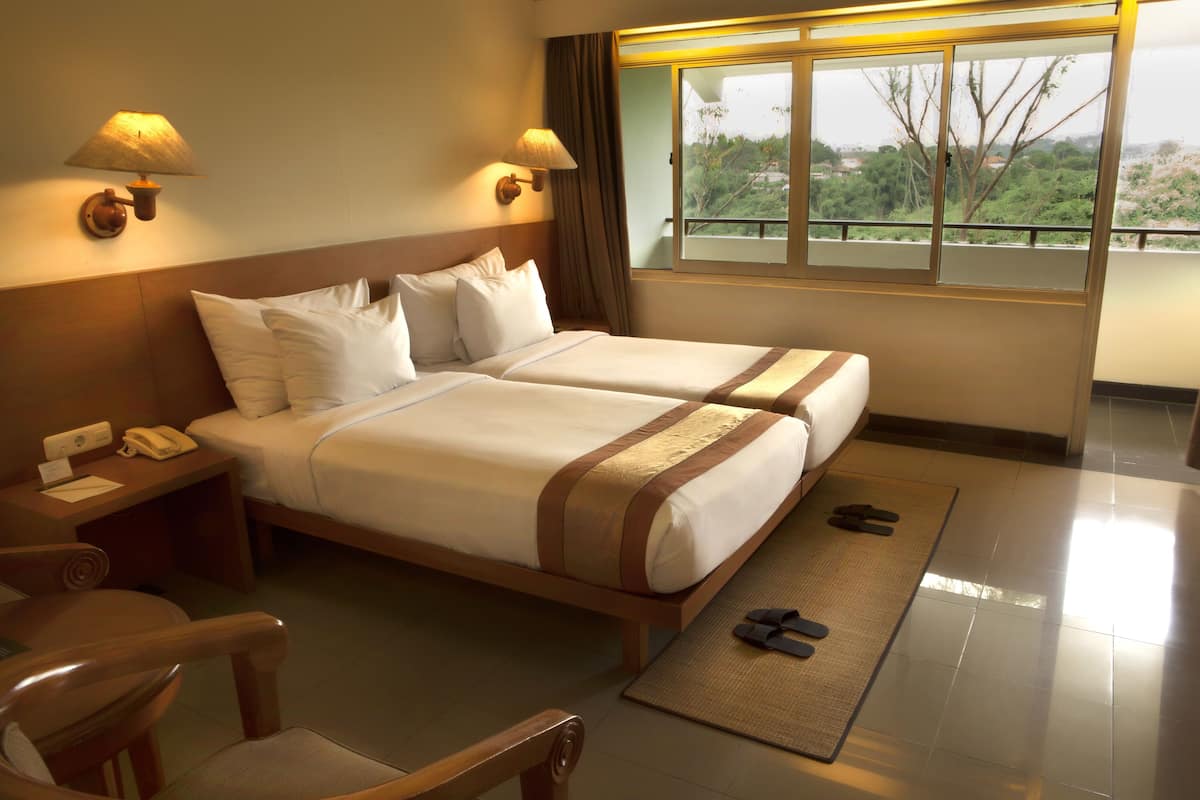 Deluxe Room - Non AC