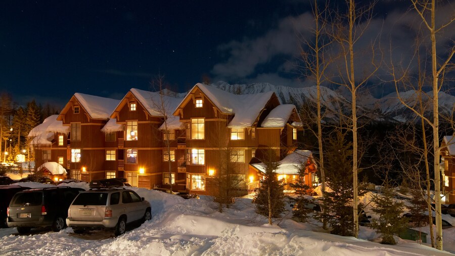 Timberline Lodges by Fernie Lodging Co