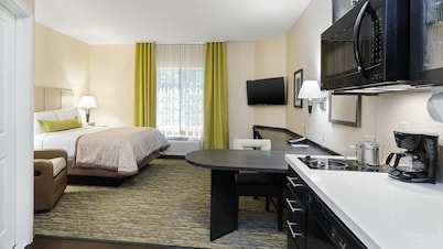 Candlewood Suites Grove City - Outlet Center by IHG