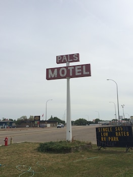 Pal's Motel