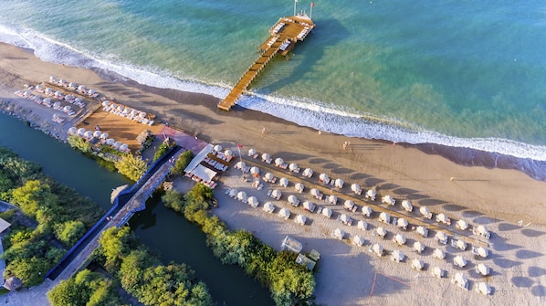 Private beach, sun loungers, beach umbrellas, beach towels