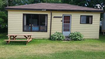 Basic Cottage, 3 Bedrooms | Bahagian luar