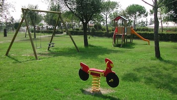 Aire de jeux - extérieure