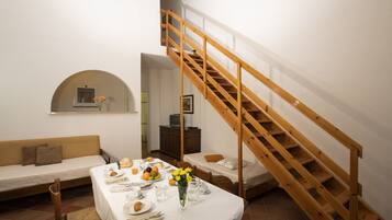 Apartment, 2 Bedrooms | 1 bedroom, cots/infant beds