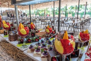 Se sirven desayunos, almuerzos y cenas