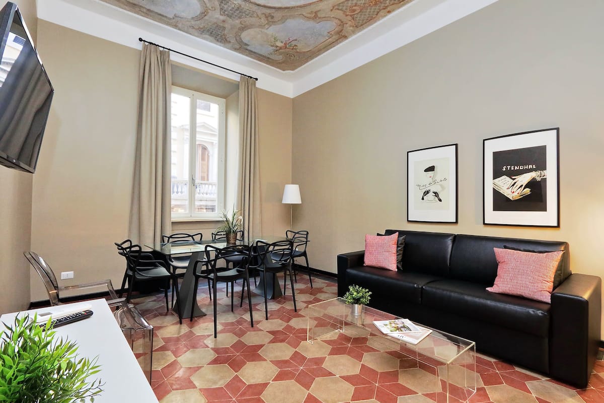 Apartment, 3 Bedrooms, Balcony | Living area