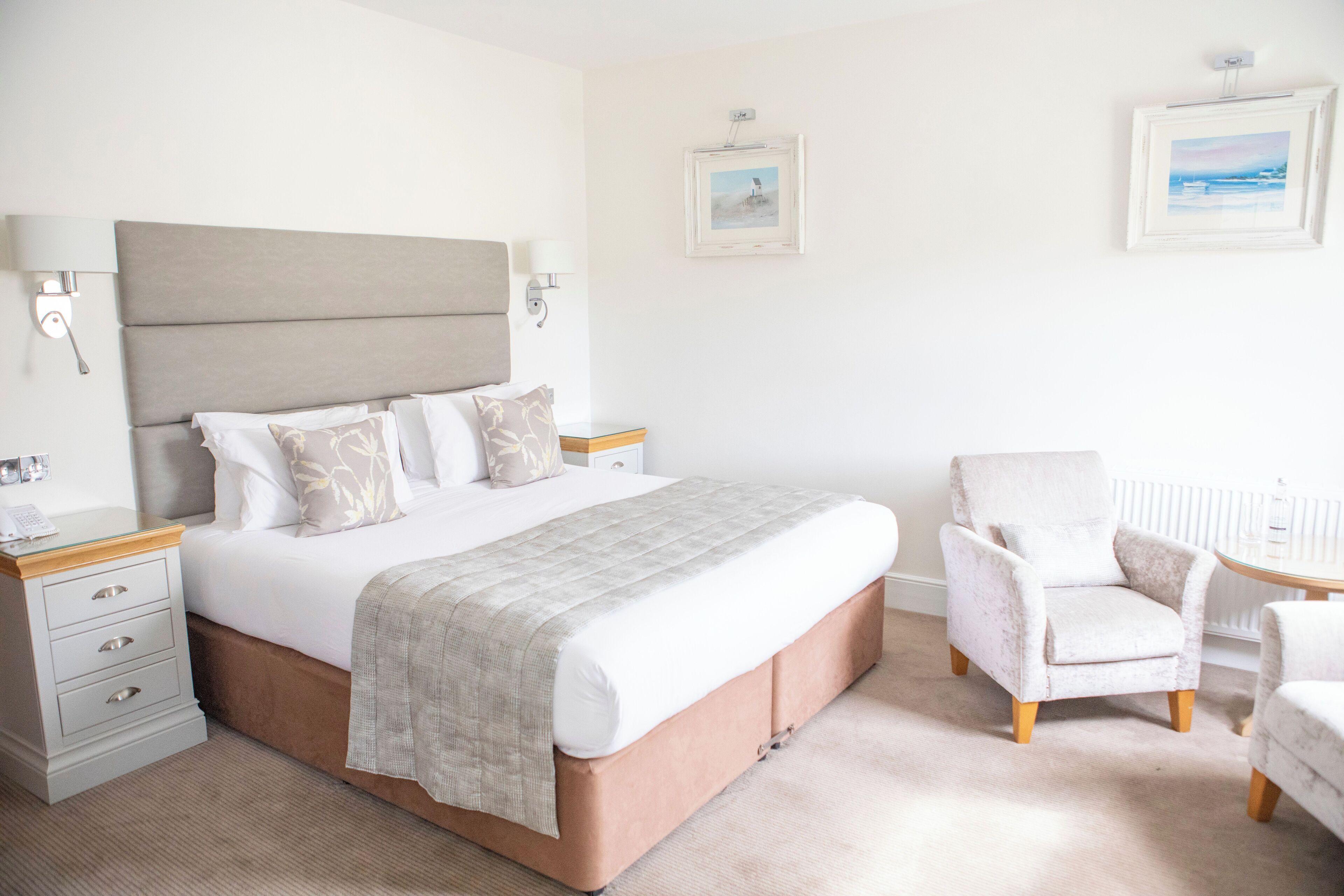 Phòng đôi hoặc 2 giường đơn Superior | Két bảo mật tại phòng, bàn, bàn ủi/dụng cụ ủi quần áo 