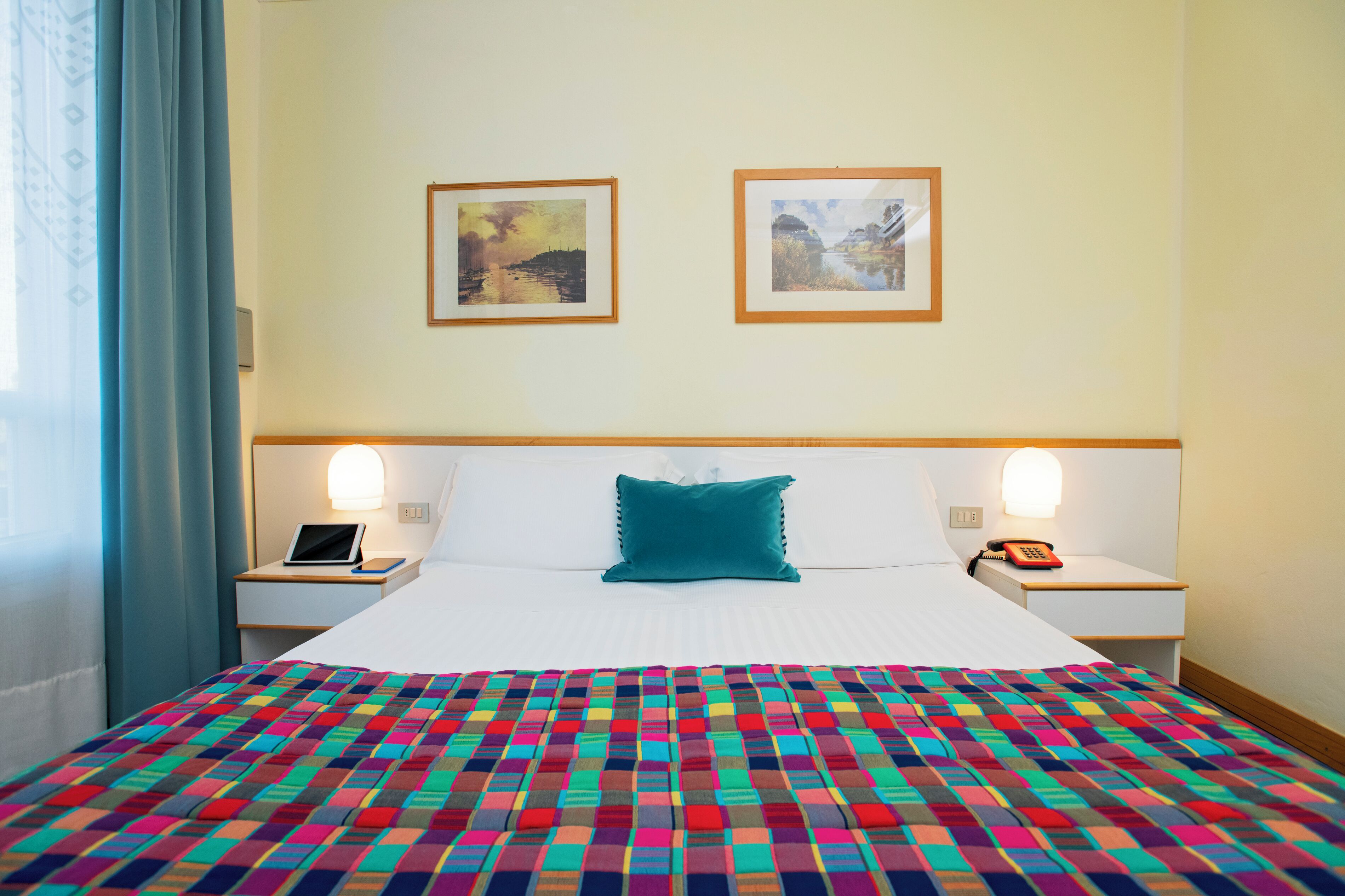 Double Room | Minibar, in-room safe, desk, soundproofing