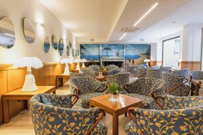 Interior - Cav Approdo (Castiglione della Pescaia)