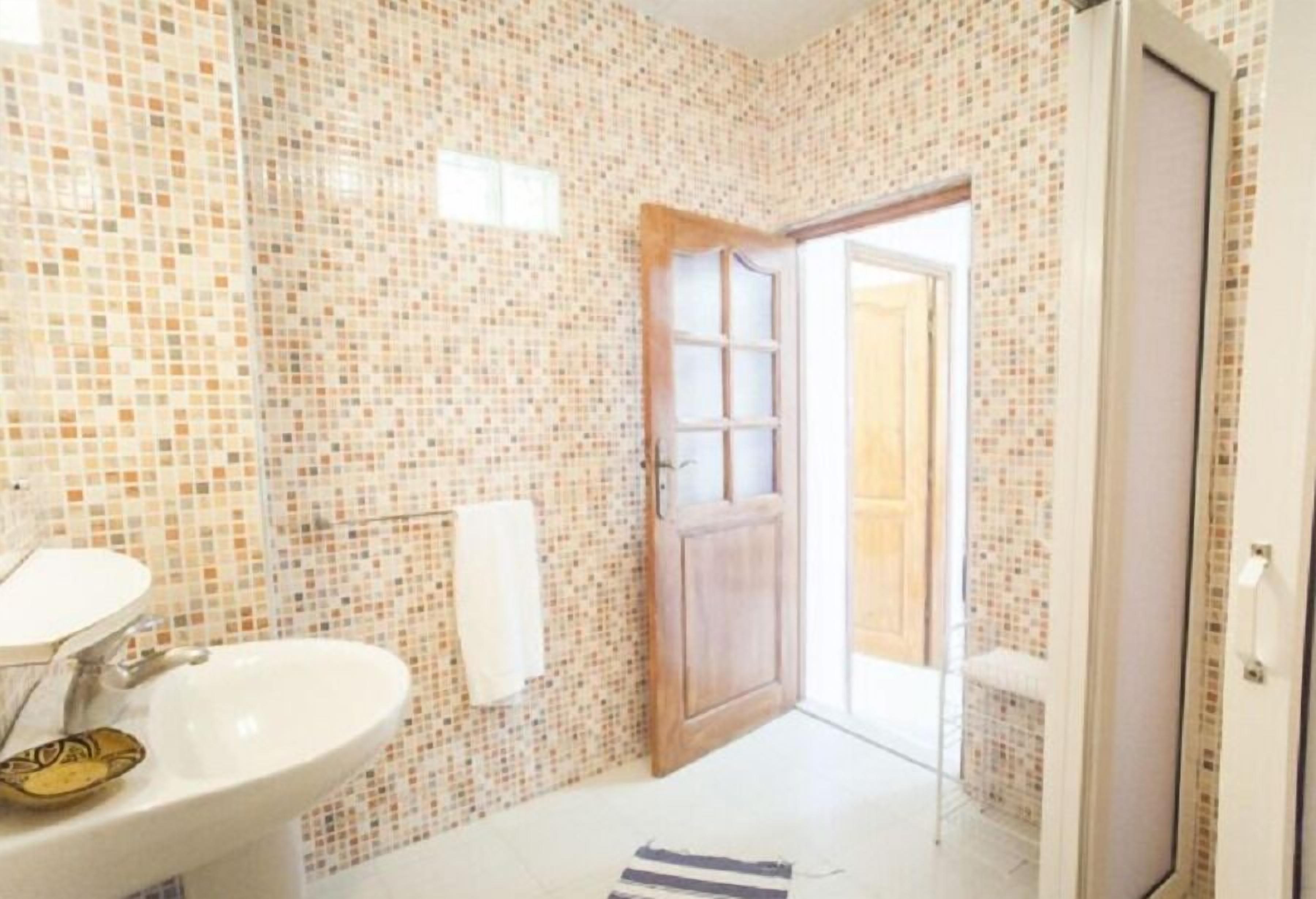 Apartment (2 Adults) | Bathroom