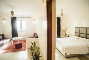 Apartment (2 Adults)