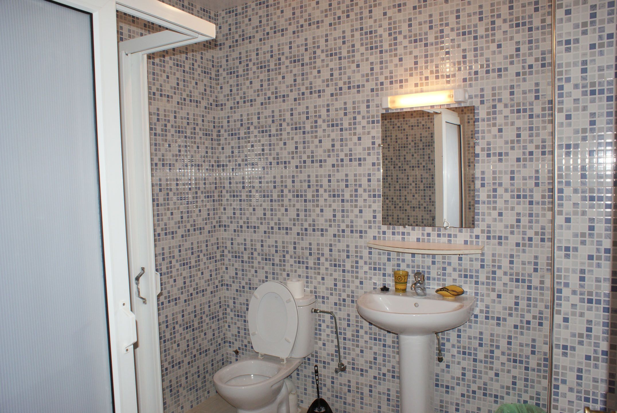 Apartment (4 Adults) | Badezimmer | Dusche, Haartrockner, Handtücher