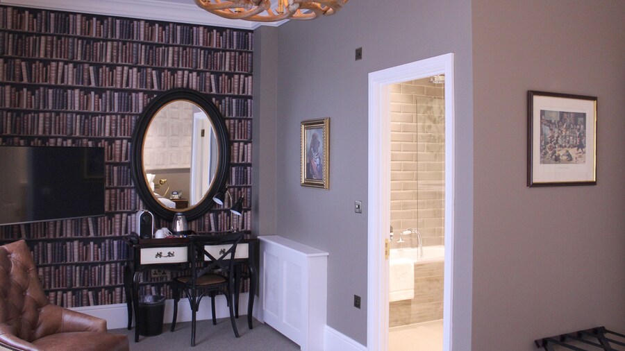 The One Tun Pub and Rooms