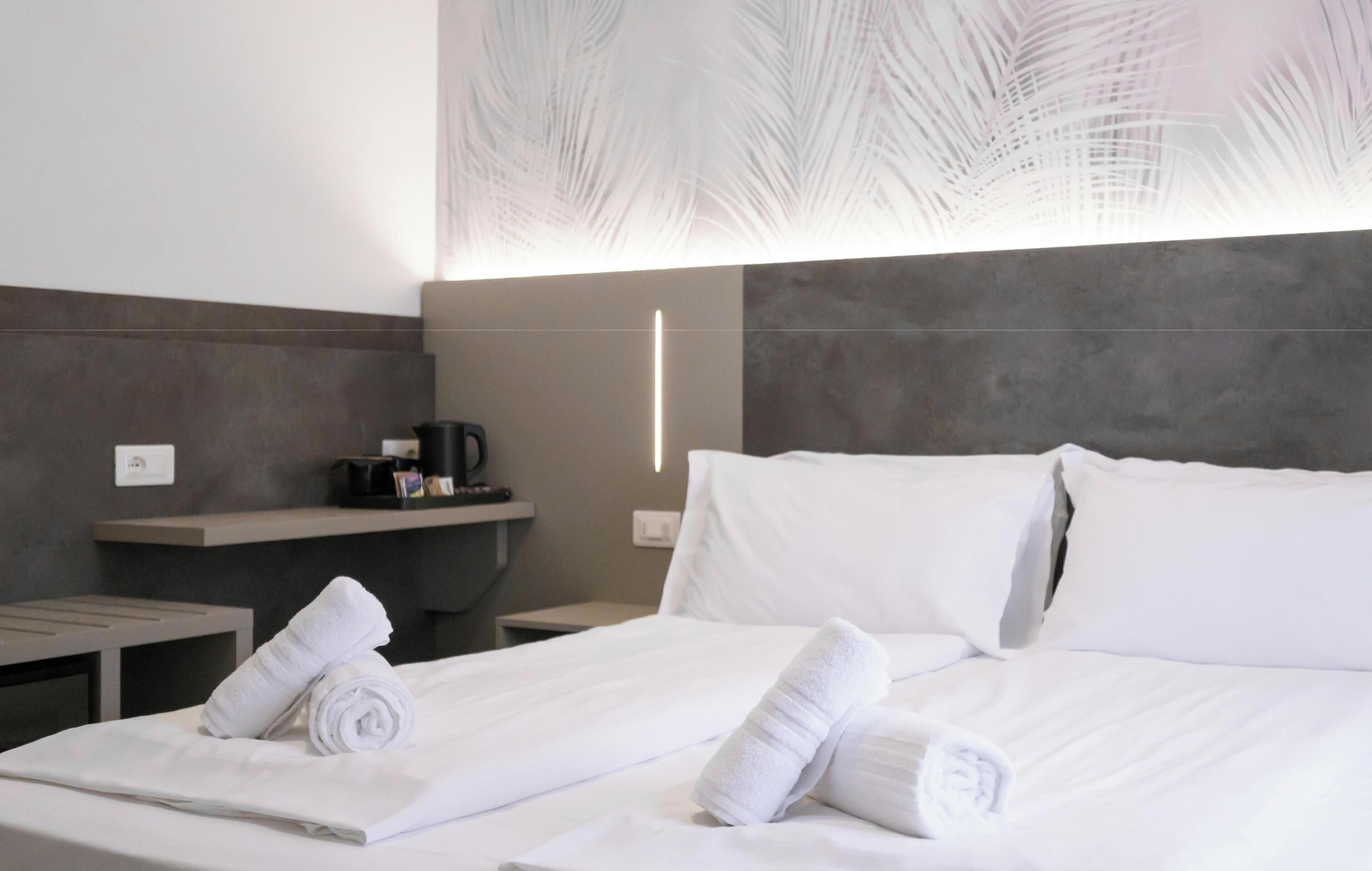 Superior Plus Room with double bed or 2 single beds | Minibar, in-room safe, individually furnished, desk
