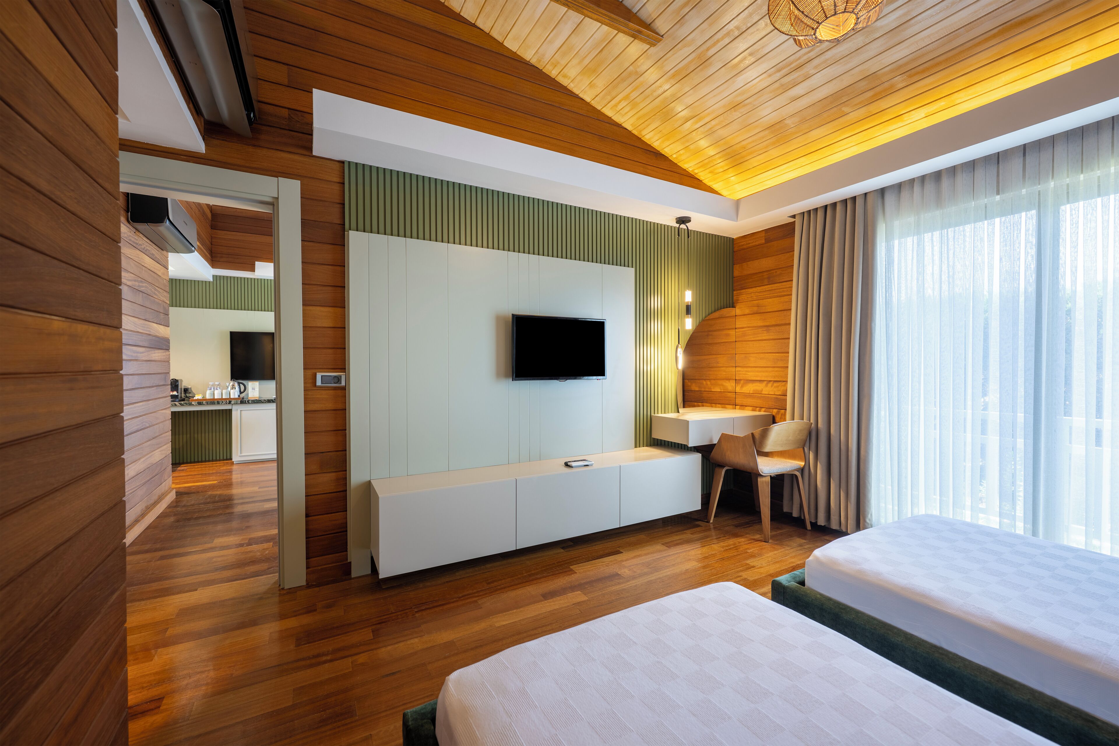 signature suite | 1 bedroom, minibar, in-room safe, desk