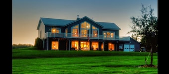 Bear Rock Suites