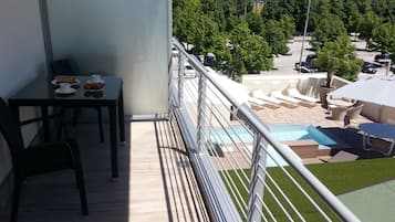 Doppia Deluxe, 1 letto matrimoniale | Balcone